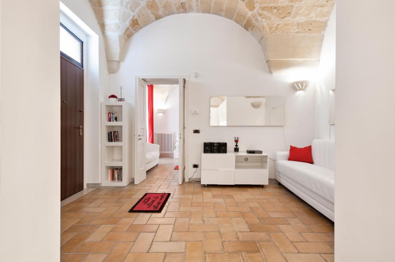 לצ'ה Casa Dell'Arco Old Town - Sit Apartment מראה חיצוני תמונה