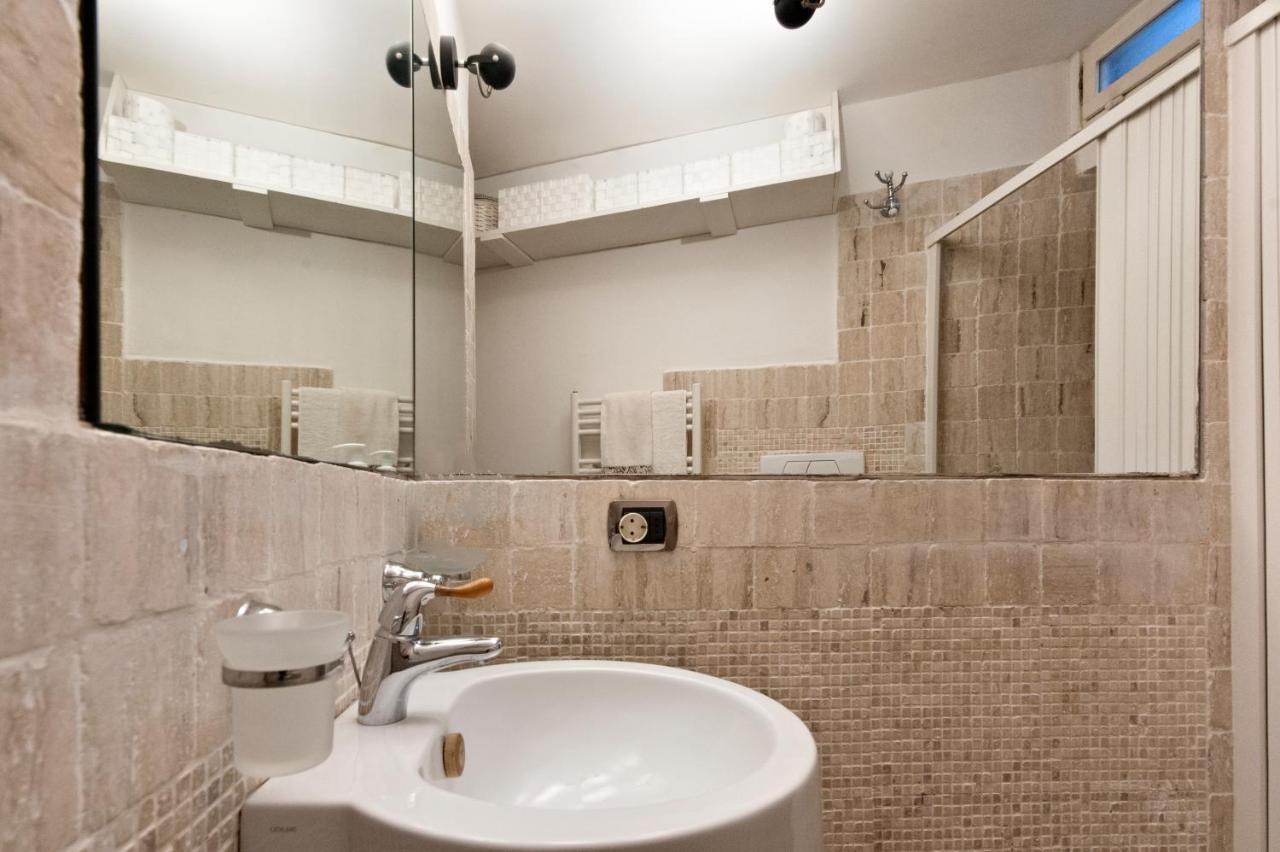 לצ'ה Casa Dell'Arco Old Town - Sit Apartment מראה חיצוני תמונה